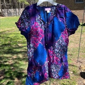 koi Patchwork Short Sleeve scrub top in Blue & Purple